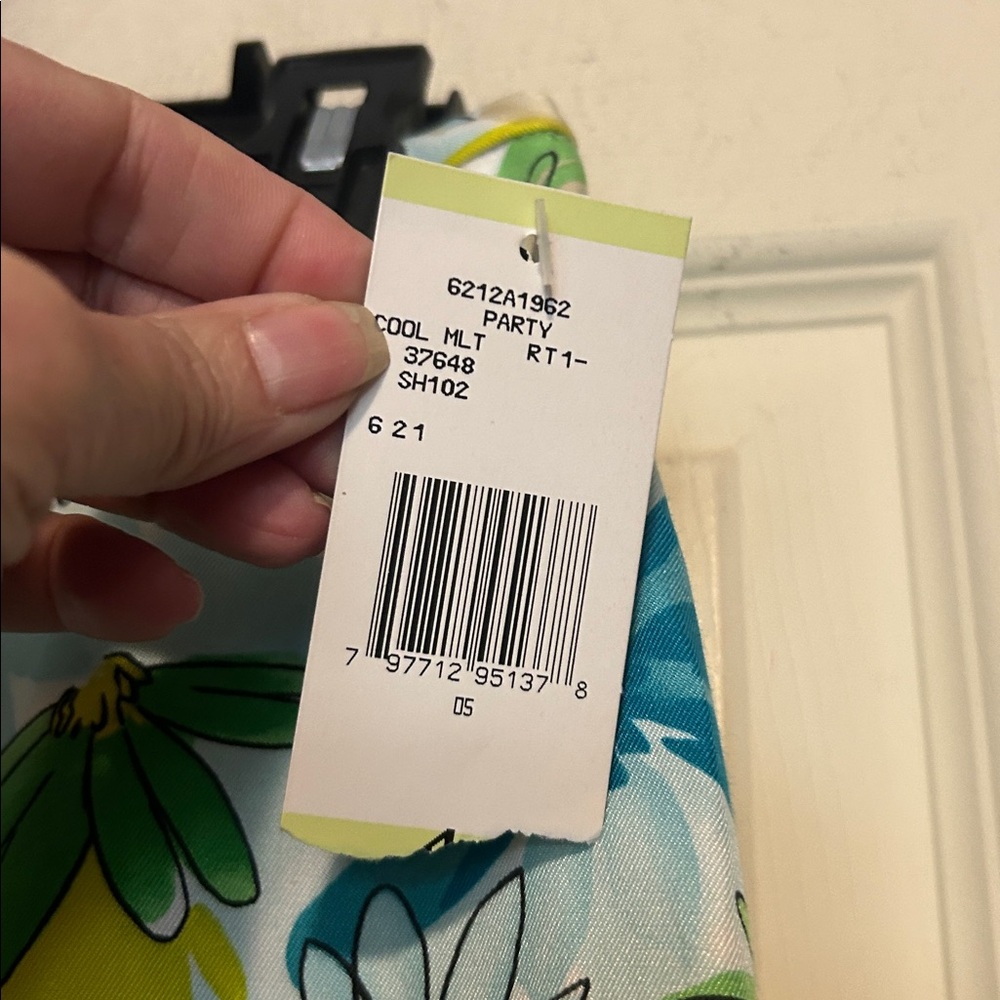 Jones New York Green Floral Silk Cotton Blend Cropped Pants Size 4 - Picture 4 of 7